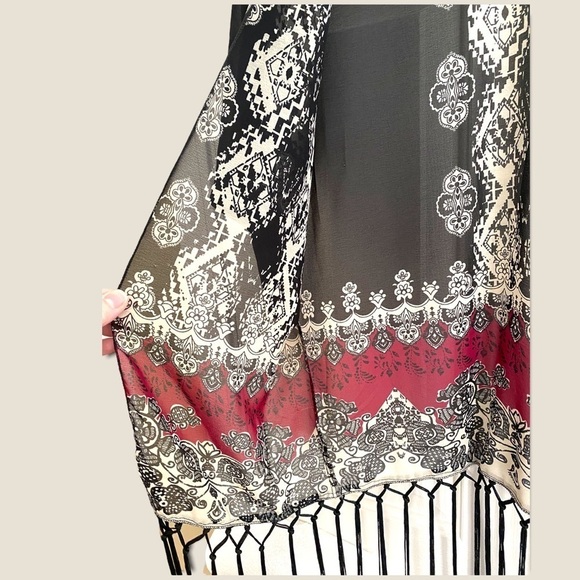 Rue 21 Kimono - Picture 4 of 5